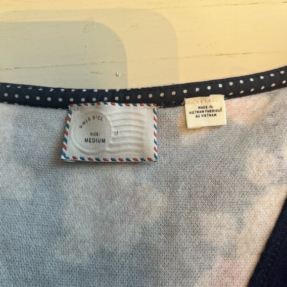 Anthropologie Postmark Clovelly Navy Floral Peplum Top Size Medium Cutout Back - Picture 3 of 5